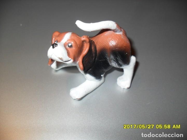 Barbie y Ken: Figura perro para Mu&ntilde;eca Barbie - Foto 1