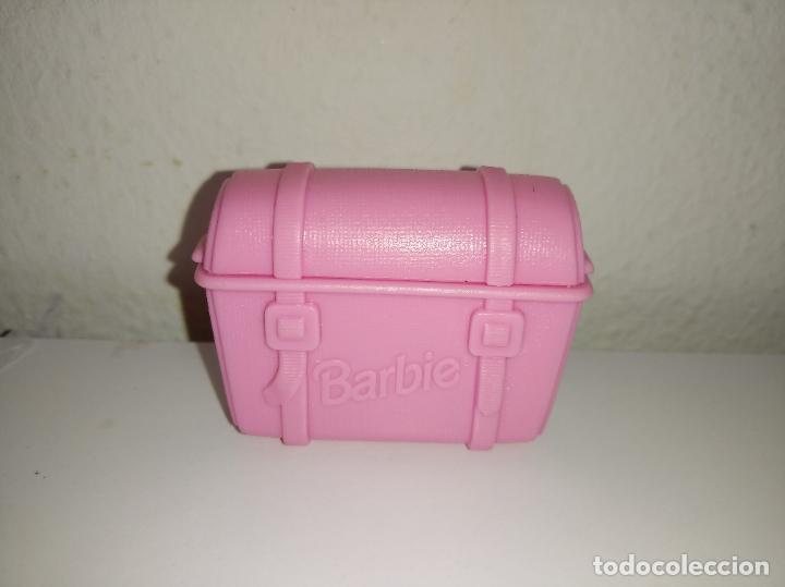 Barbie y Ken: Maleta de mu&ntilde;eca Barbie - Foto 1