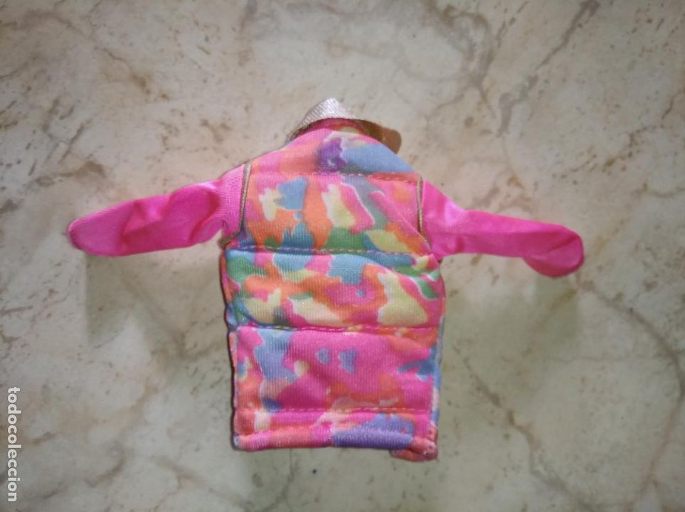 Barbie y Ken: Chaqueta de mu&ntilde;eca barbie - Foto 2