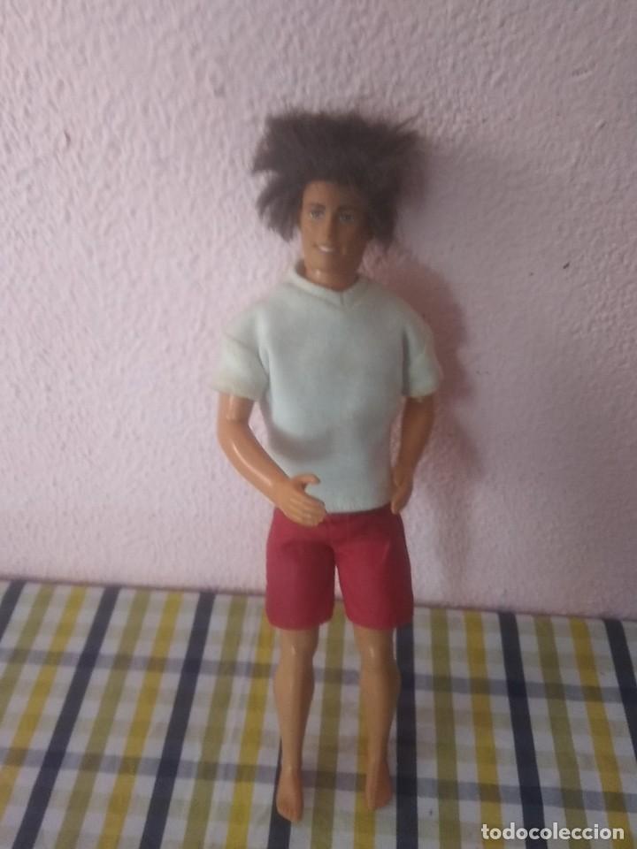 Barbie y Ken: Mu&ntilde;eco ken - Foto 1