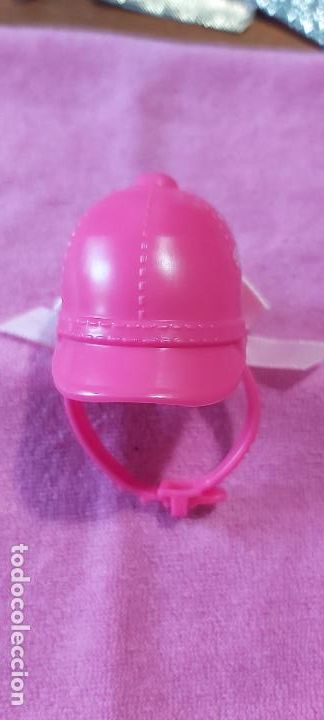 Barbie y Ken: Casco barbie - Foto 1