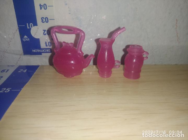 Barbie y Ken: Lote accesorios de mu&ntilde;eca barbie - Foto 2
