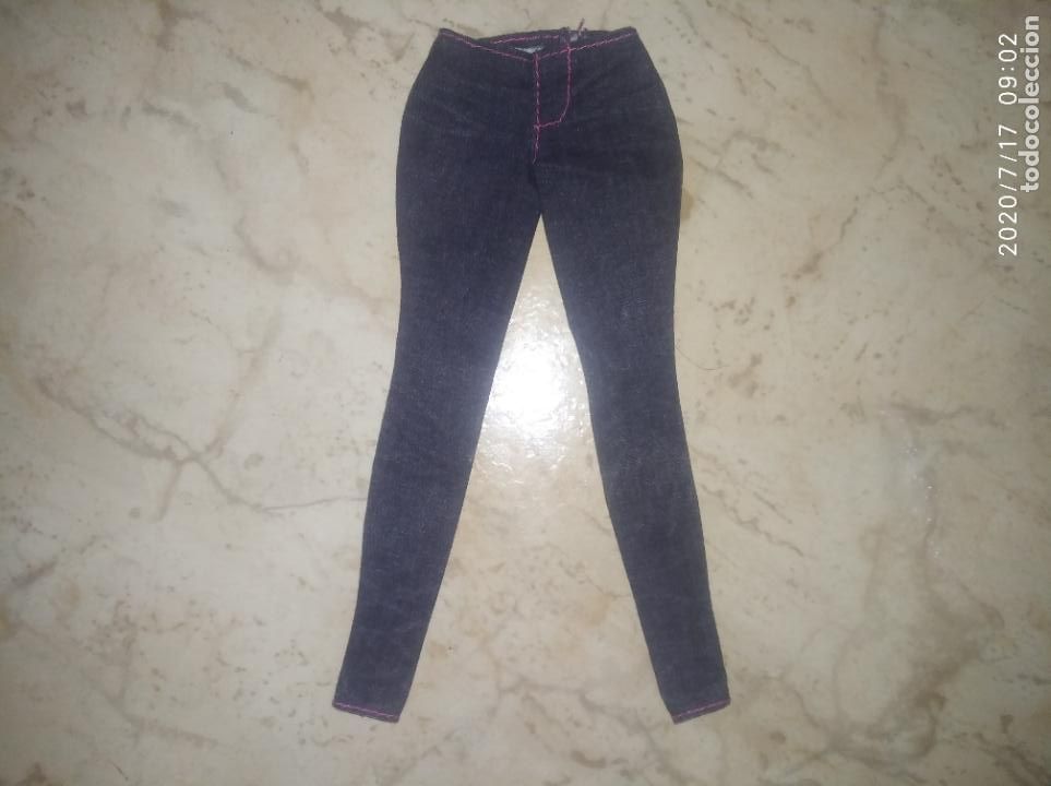 Barbie y Ken: Pantalon de mu&ntilde;eca Barbie - Foto 1