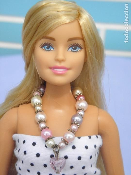 Barbie y Ken: Collar de perlas multicolores para mu&ntilde;ecas Barbie - Foto 3