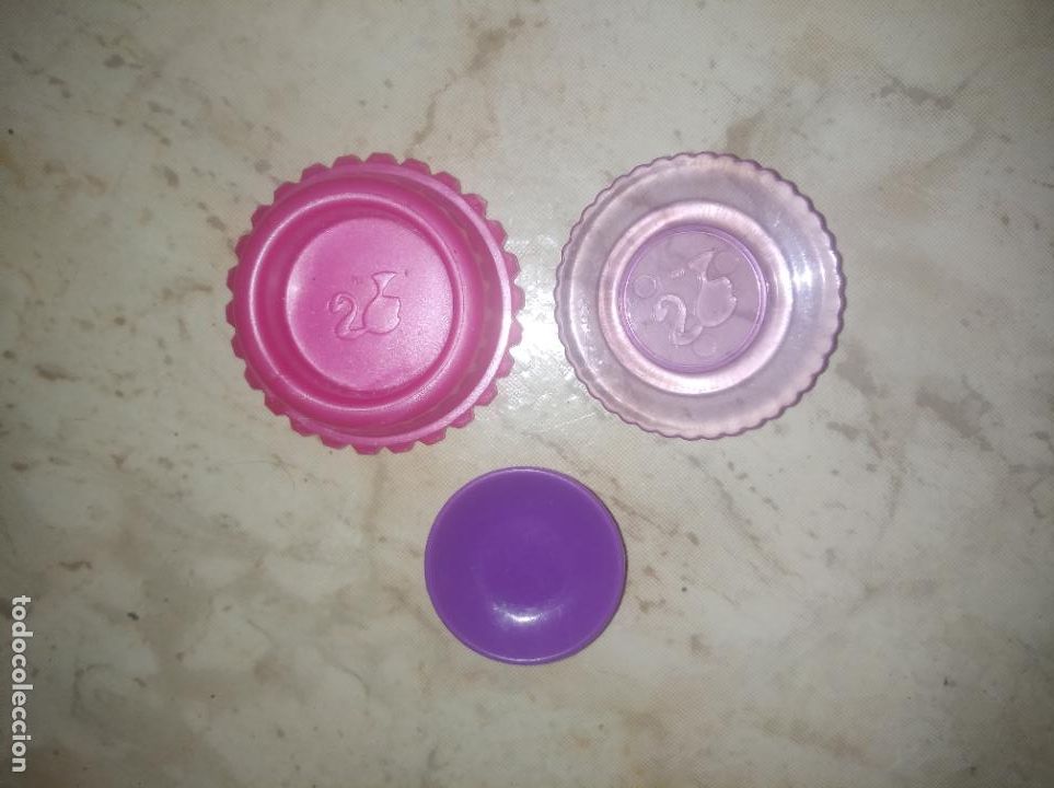 Barbie y Ken: Lote platos de mu&ntilde;eca Barbie - Foto 1