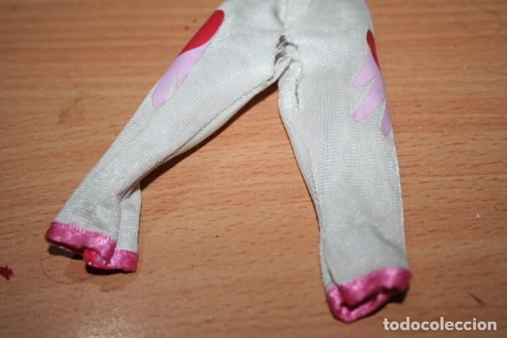 Barbie y Ken: ropa original mu&ntilde;eca barbie - Foto 3