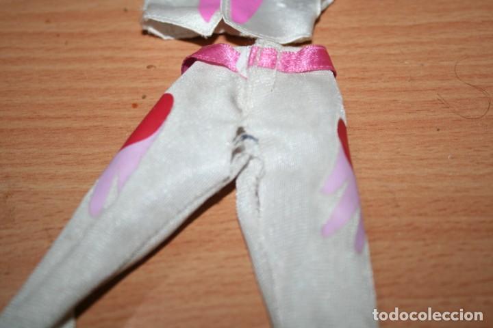Barbie y Ken: ropa original mu&ntilde;eca barbie - Foto 4