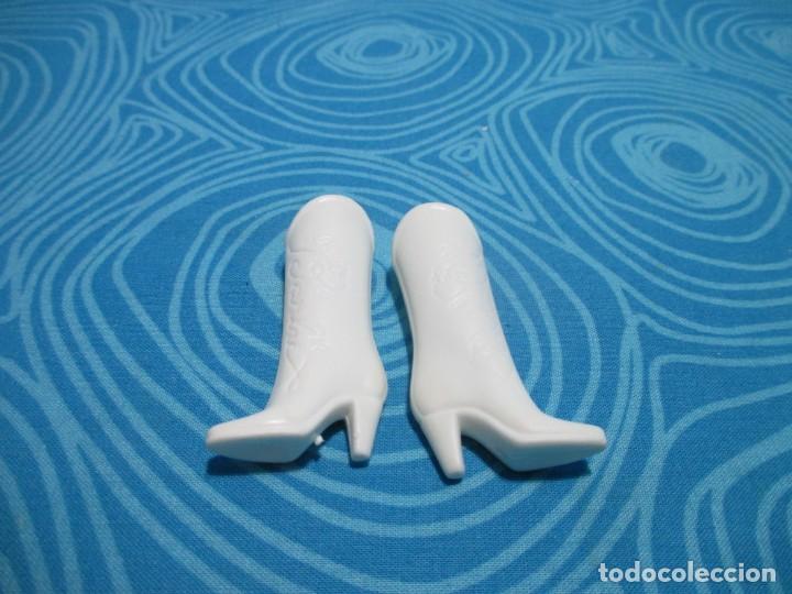 Barbie y Ken: BOTAS ORIGINALES BARBIE - Foto 3