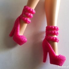 Barbie e Ken: ZAPATOS BARBIE