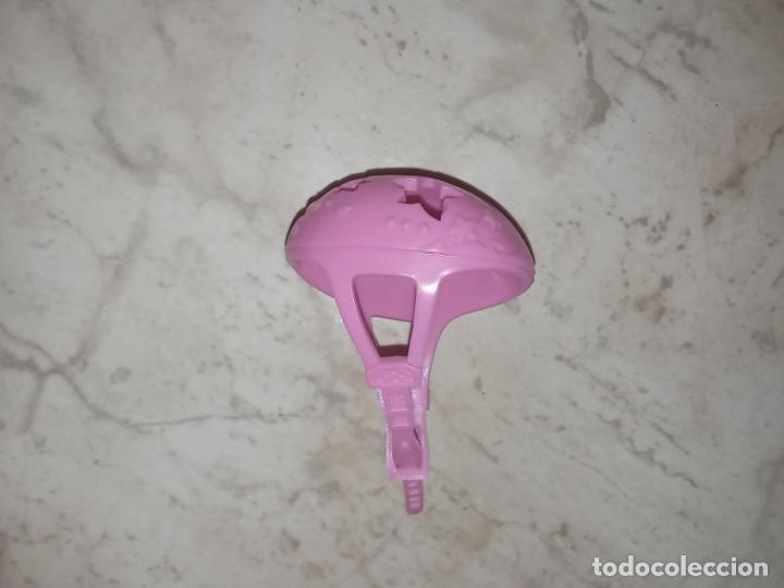 Barbie y Ken: Casco de mu&ntilde;eca barbie - Foto 1