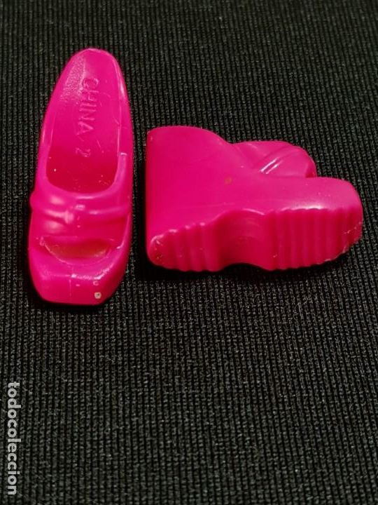 Barbie y Ken: Zapatos barbie - Foto 1