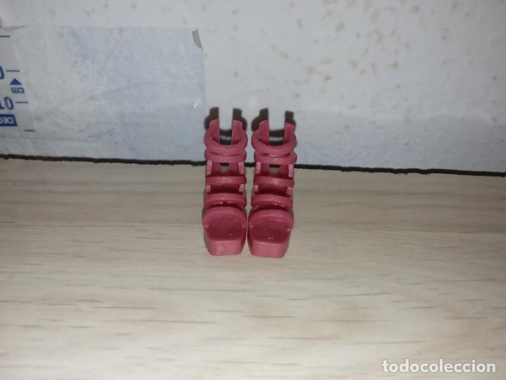 Barbie y Ken: Zapatos de Mu&ntilde;eca barbie - Foto 2