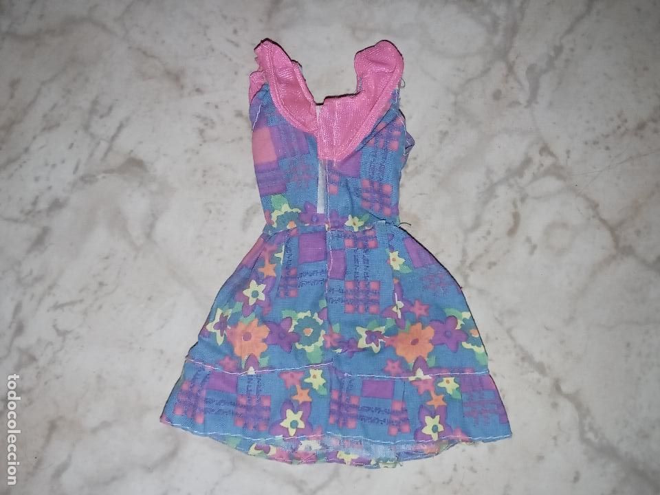 Barbie y Ken: Vestido de mu&ntilde;eca barbie - Foto 2