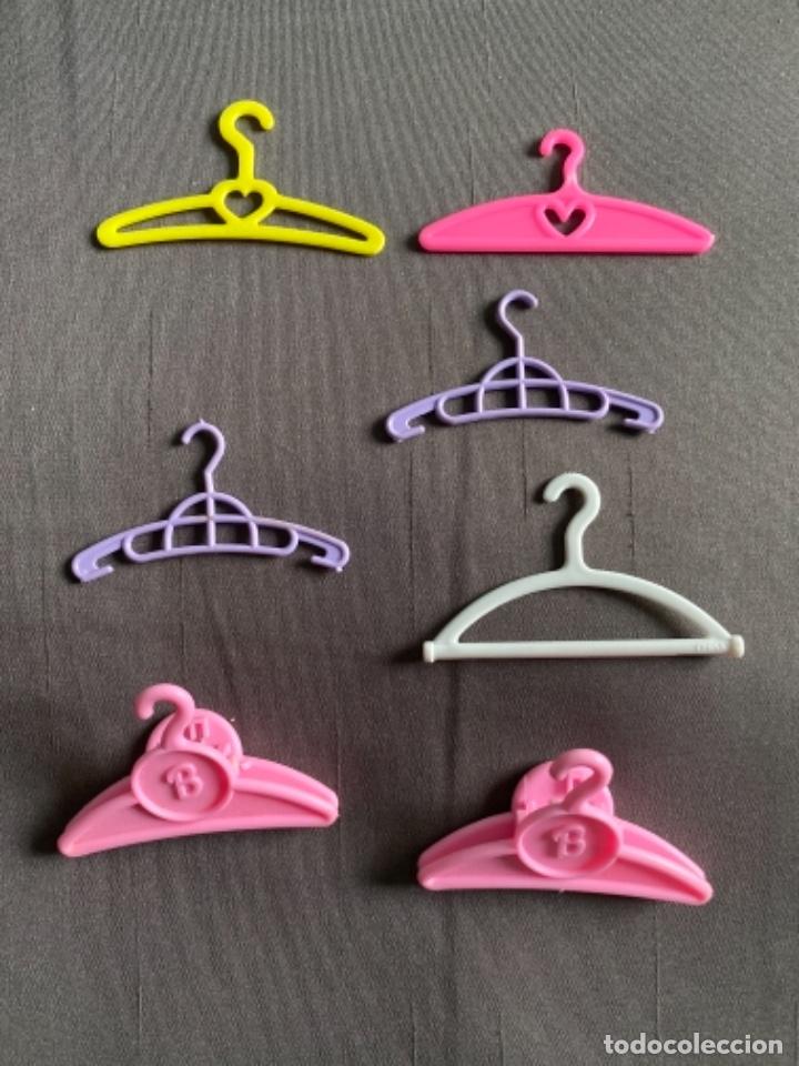Barbie y Ken: LOTE PERCHAS BARBIE - Foto 1