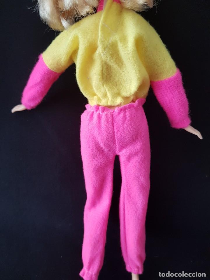 Barbie y Ken: chandal para barbie - Foto 2