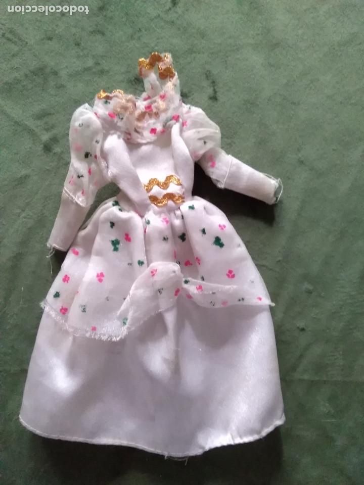 Barbie y Ken: TRAJE MU&Ntilde;ECA BARBIE - Foto 1