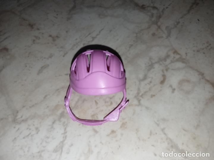 Barbie y Ken: Casco de mu&ntilde;eca Barbie - Foto 1