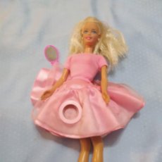 Barbie y Ken: BARBIE TWIRLIN MAKE UP / MAQUILLAJE. Lote 242208765