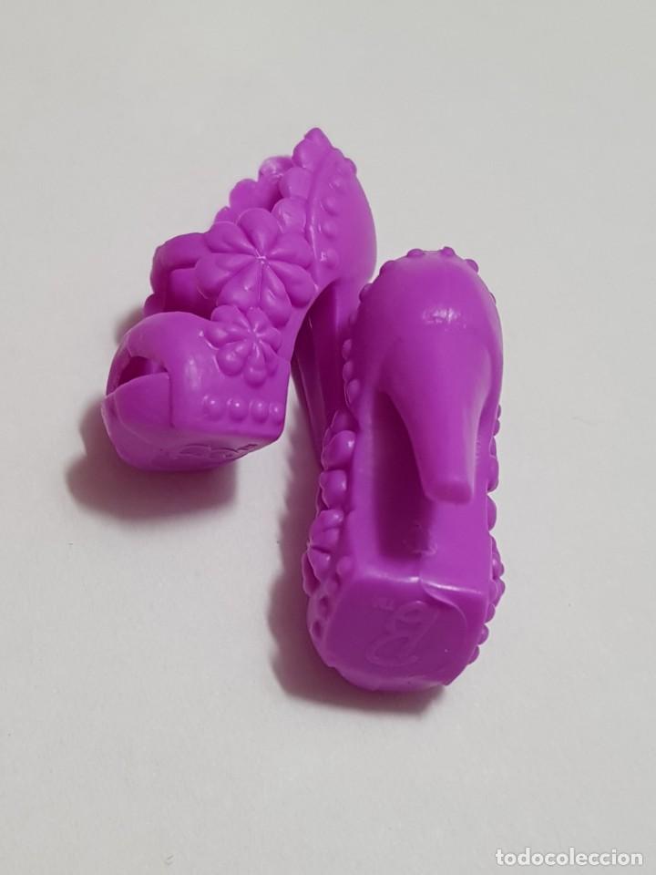 Barbie y Ken: Zapatos barbie - Foto 2