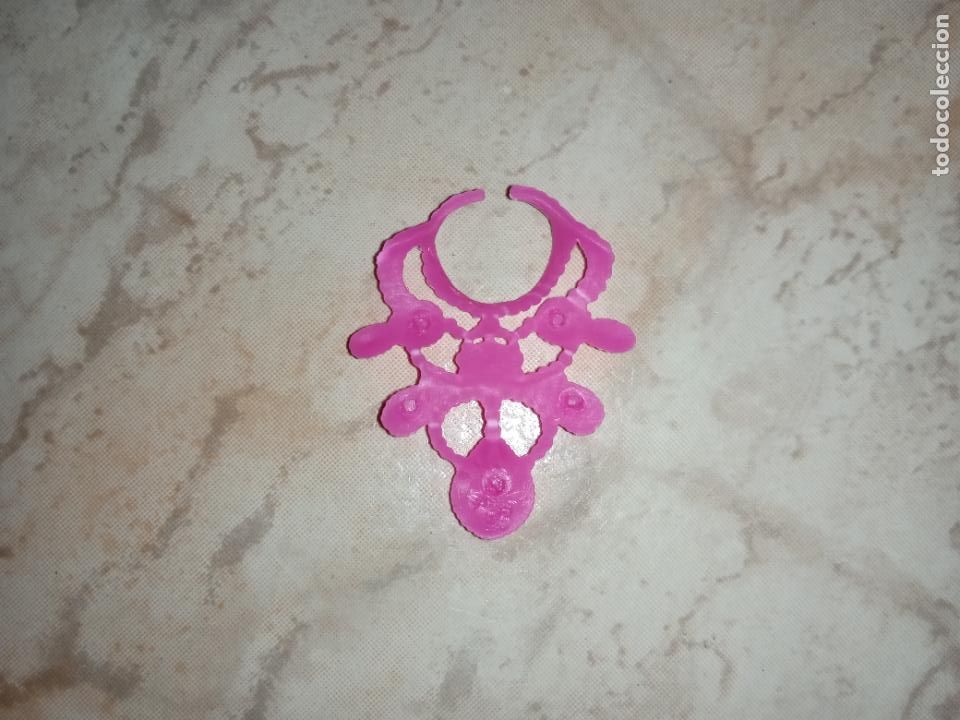 Barbie y Ken: Collar de mu&ntilde;eca barbie - Foto 2