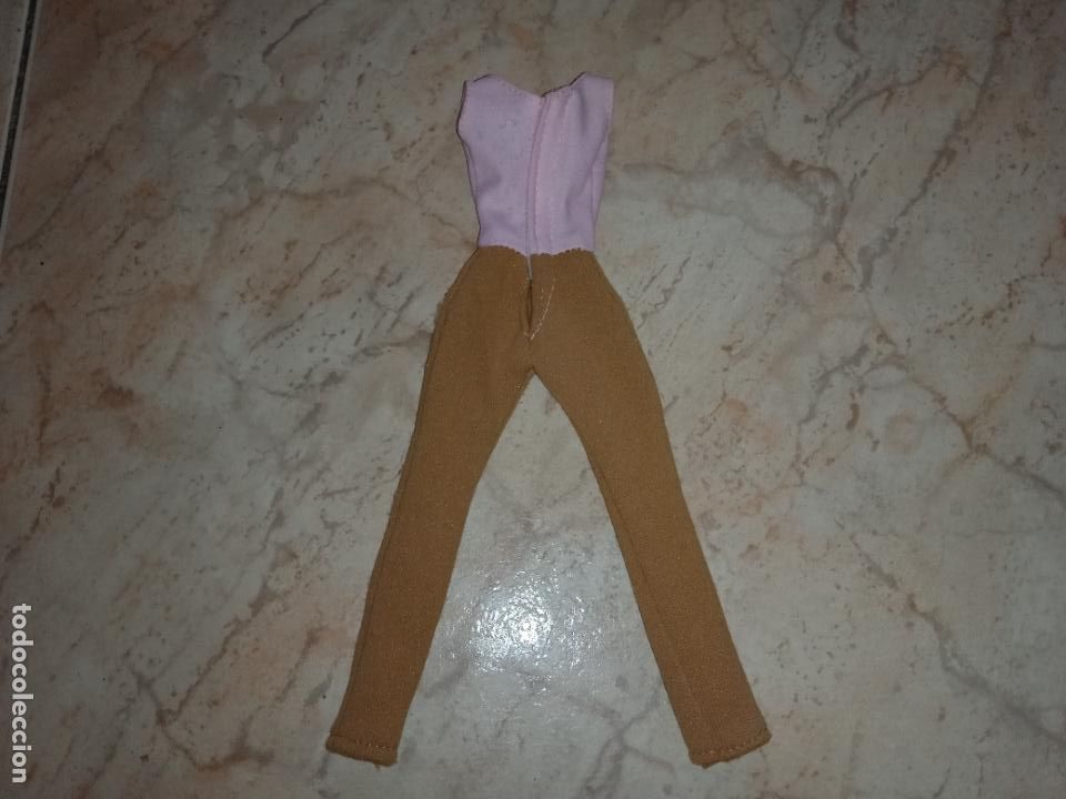 Barbie y Ken: Mono conjunto de mu&ntilde;eca barbie - Foto 3