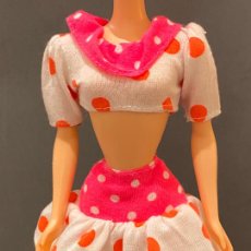 Barbie y Ken: VESTIDO, FALDA Y TOP BARBIE. Lote 267353634