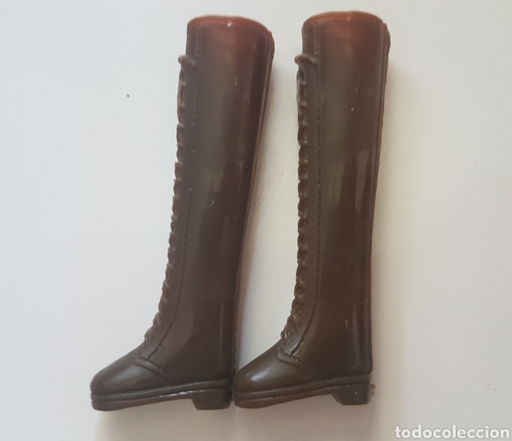 Barbie y Ken: Botas marrones para Barbie - Foto 2