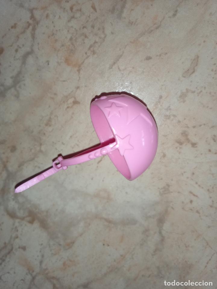 Barbie y Ken: Casco de mu&ntilde;eca barbie - Foto 2