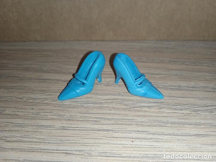 Barbie y Ken: Zapatos de Mu&ntilde;eca barbie - Foto 1