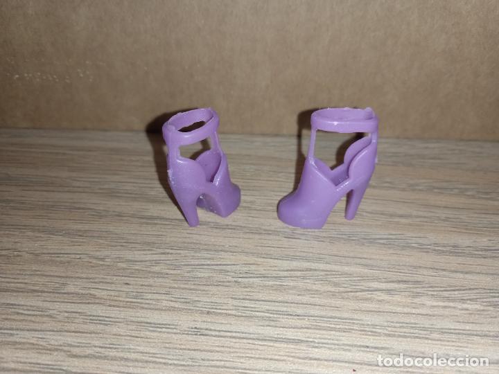Barbie y Ken: Zapatos de mu&ntilde;eca Barbie - Foto 2