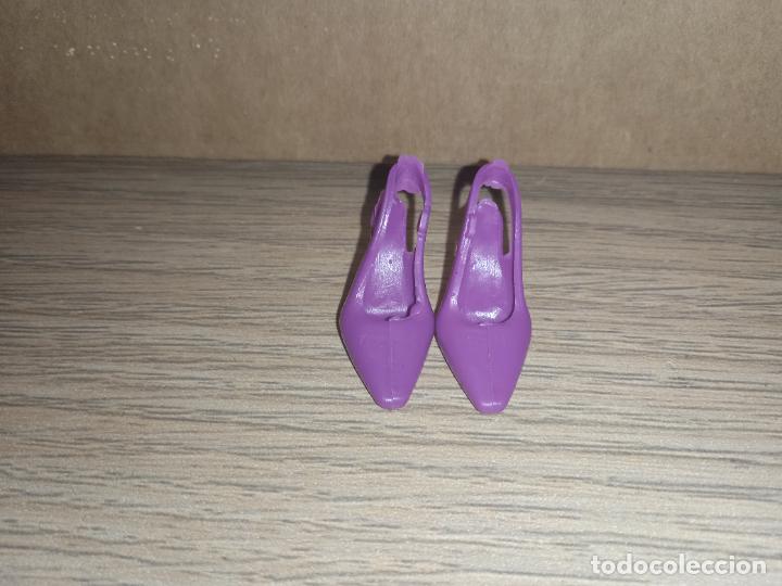 Barbie y Ken: Zapatos de mu&ntilde;eca Barbie - Foto 2
