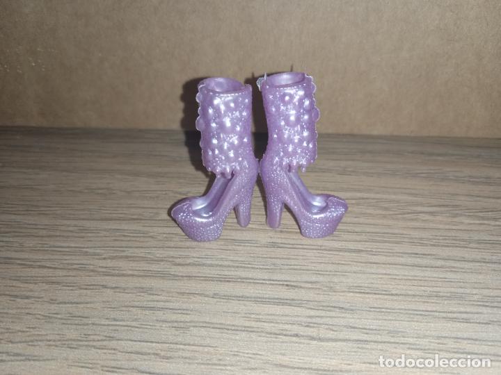 Barbie y Ken: Zapatos de mu&ntilde;eca Barbie - Foto 1