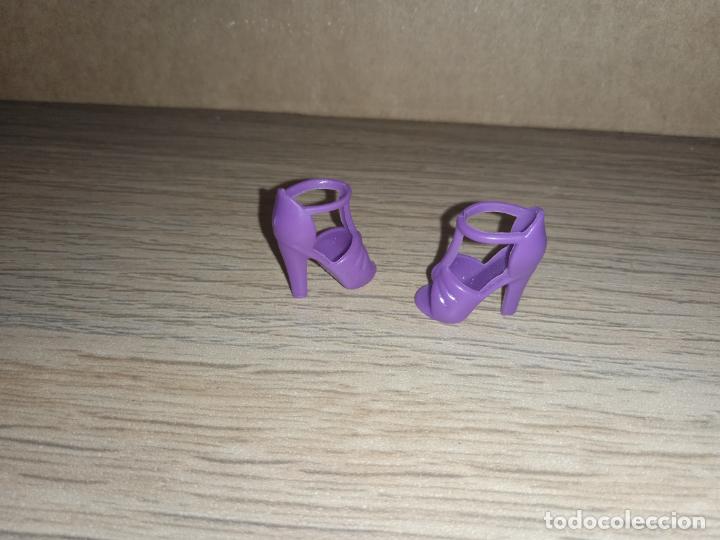 Barbie y Ken: Zapatos de mu&ntilde;eca Barbie - Foto 3