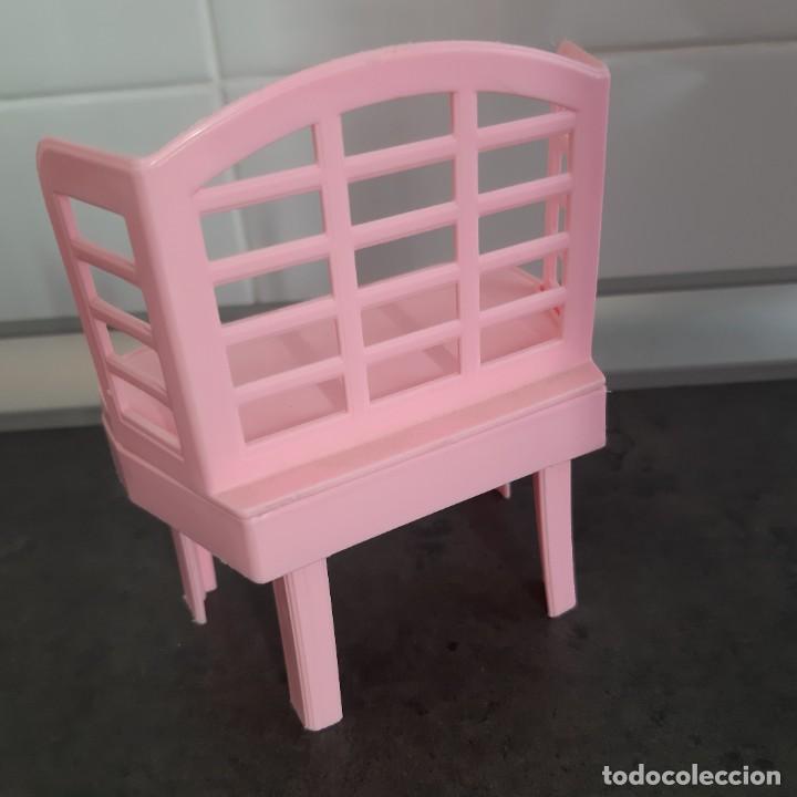 Barbie y Ken: ACCESORIOS Y COMPLEMENTOS BARBIE SILLON - Foto 2