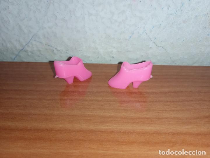 Barbie y Ken: Zapatos de mu&ntilde;eca barbie - Foto 3