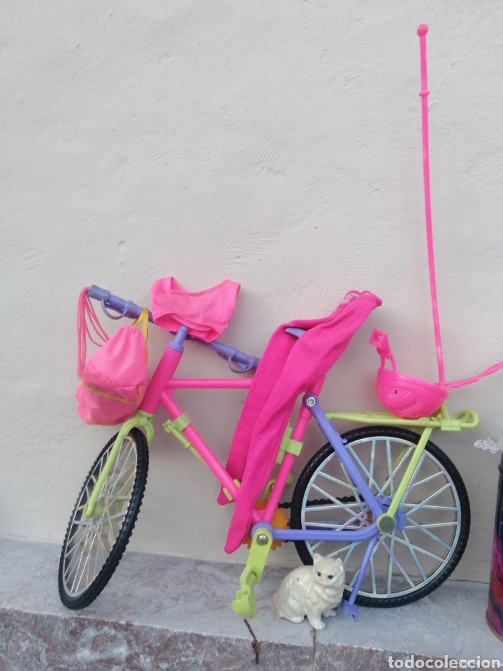 Barbie y Ken: Bicicleta de Barbie - Foto 1