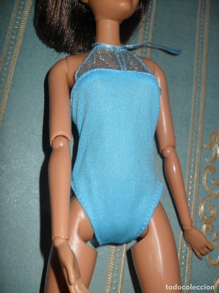 Barbie y Ken: Ba&ntilde;ador ropa para mu&ntilde;eca barbie - Foto 1