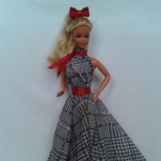 Barbie y Ken: MARAVILLOSO VESTIDO DE FIESTA PARA BARBIE O MUÑECA SIMILAR. Lote 336076778