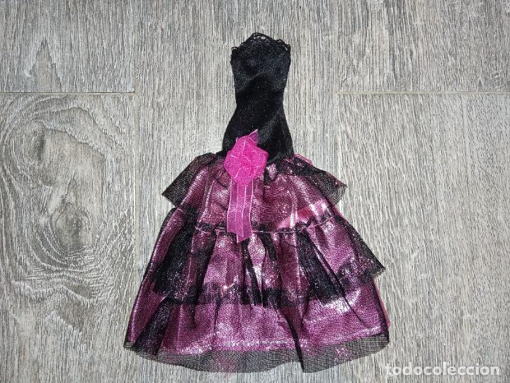 Barbie y Ken: Vestido para mu&ntilde;eca Barbie - Foto 1