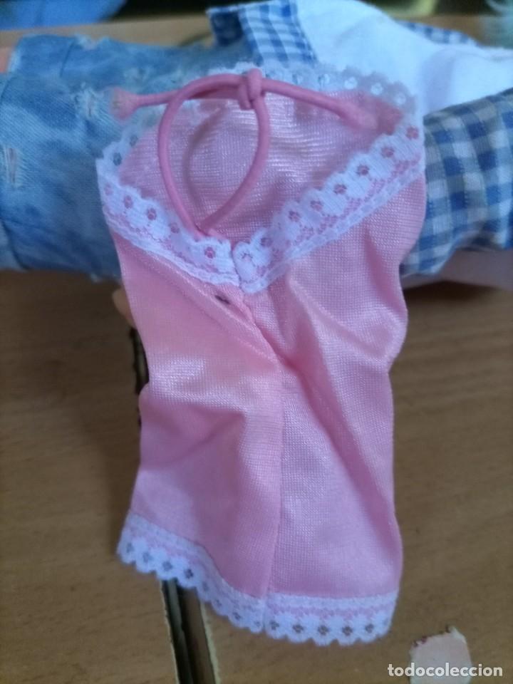 Barbie y Ken: Camis&oacute;n mu&ntilde;eca Barbie - Foto 2