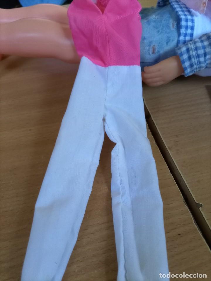 Barbie y Ken: Traje mu&ntilde;eca Barbie ken - Foto 1