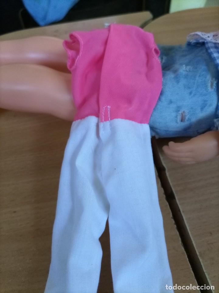 Barbie y Ken: Traje mu&ntilde;eca Barbie ken - Foto 2
