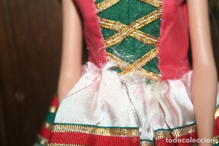 Barbie y Ken: vestido mu&ntilde;eca barbie - Foto 5