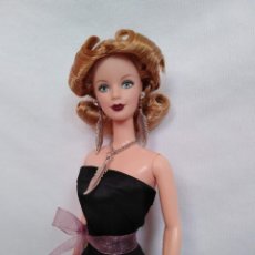 Barbie y Ken: CONJUNTO DE COLLAR Y PENDIENTES DE PLUMAS ESTILO BOHO PARA BARBIE SILKSTONE, FASHION ROYALTY,ETC.. Lote 361046285