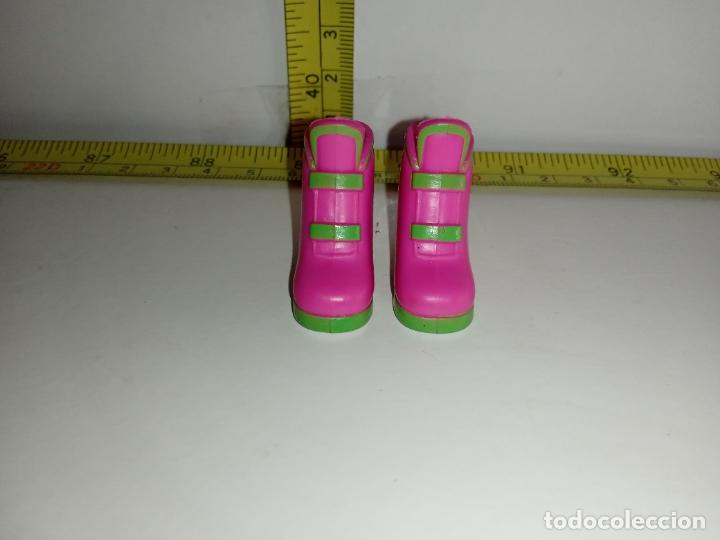 Barbie y Ken: Zapatos botas de mu&ntilde;eca Barbie - Foto 2