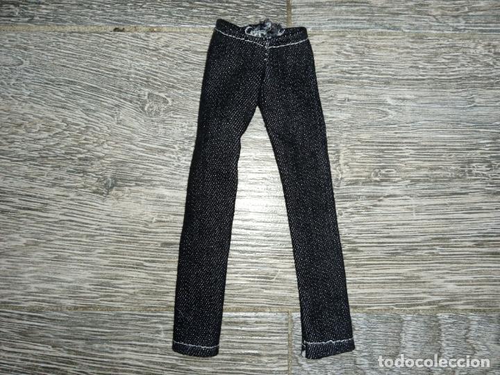 Barbie y Ken: Pantal&oacute;n para mu&ntilde;eca Barbie - Foto 1