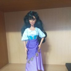 Barbie y Ken: ESMERALDA DEL JOROBADO DE NORTE DAME BARBIE. Lote 376936669