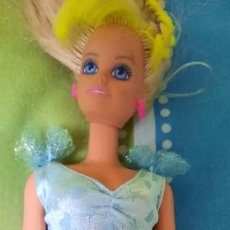 Barbie y Ken: TRAJE BARBIE,AÑOS 80-90. Lote 387679714