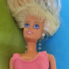 Barbie y Ken: TRAJE BARBIE,AÑOS 80-90. Lote 387679789