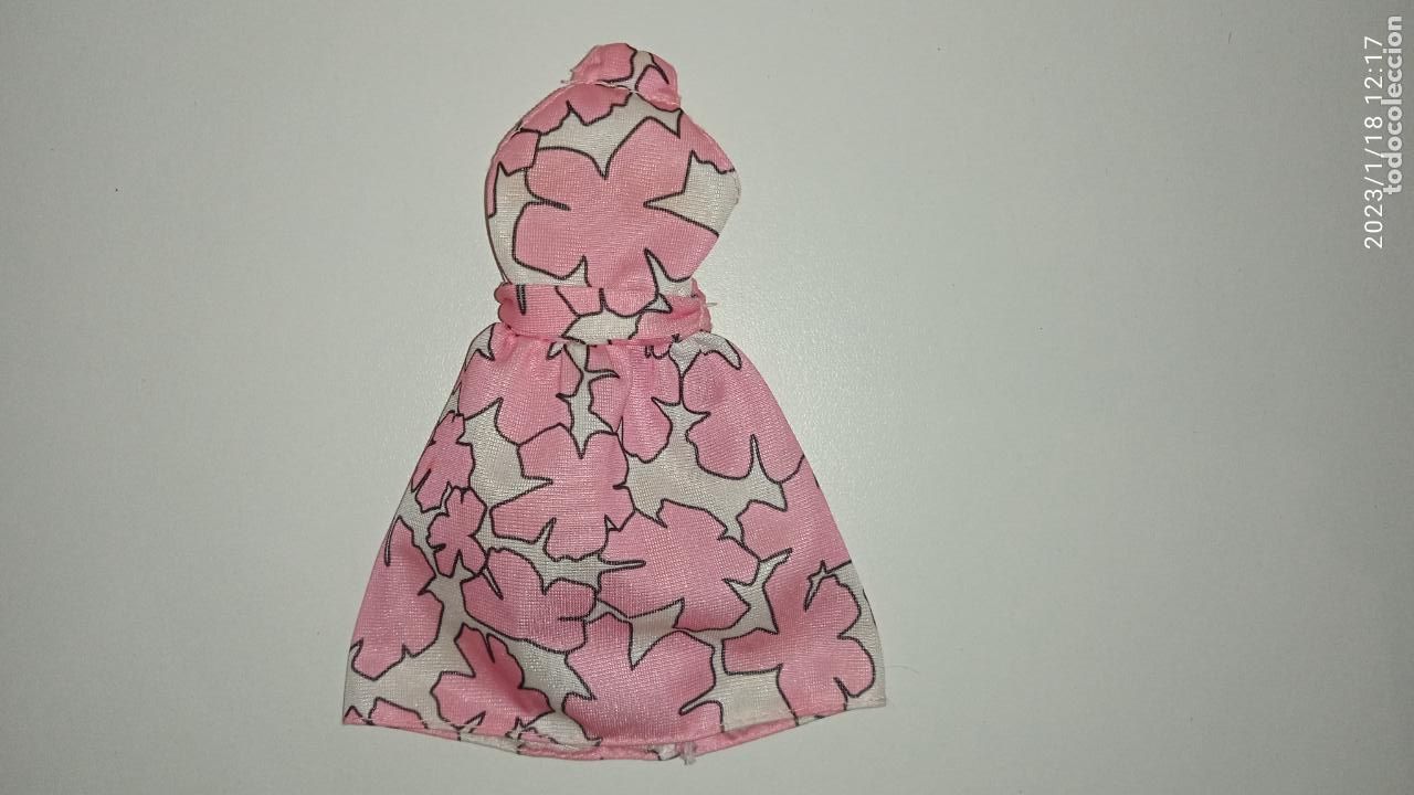 Barbie y Ken: Vestido de mu&ntilde;eca Barbie - Foto 1
